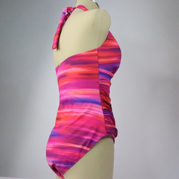 Lauren Ralph Lauren Printed One-Piece - R009 - Picture 6 of 6